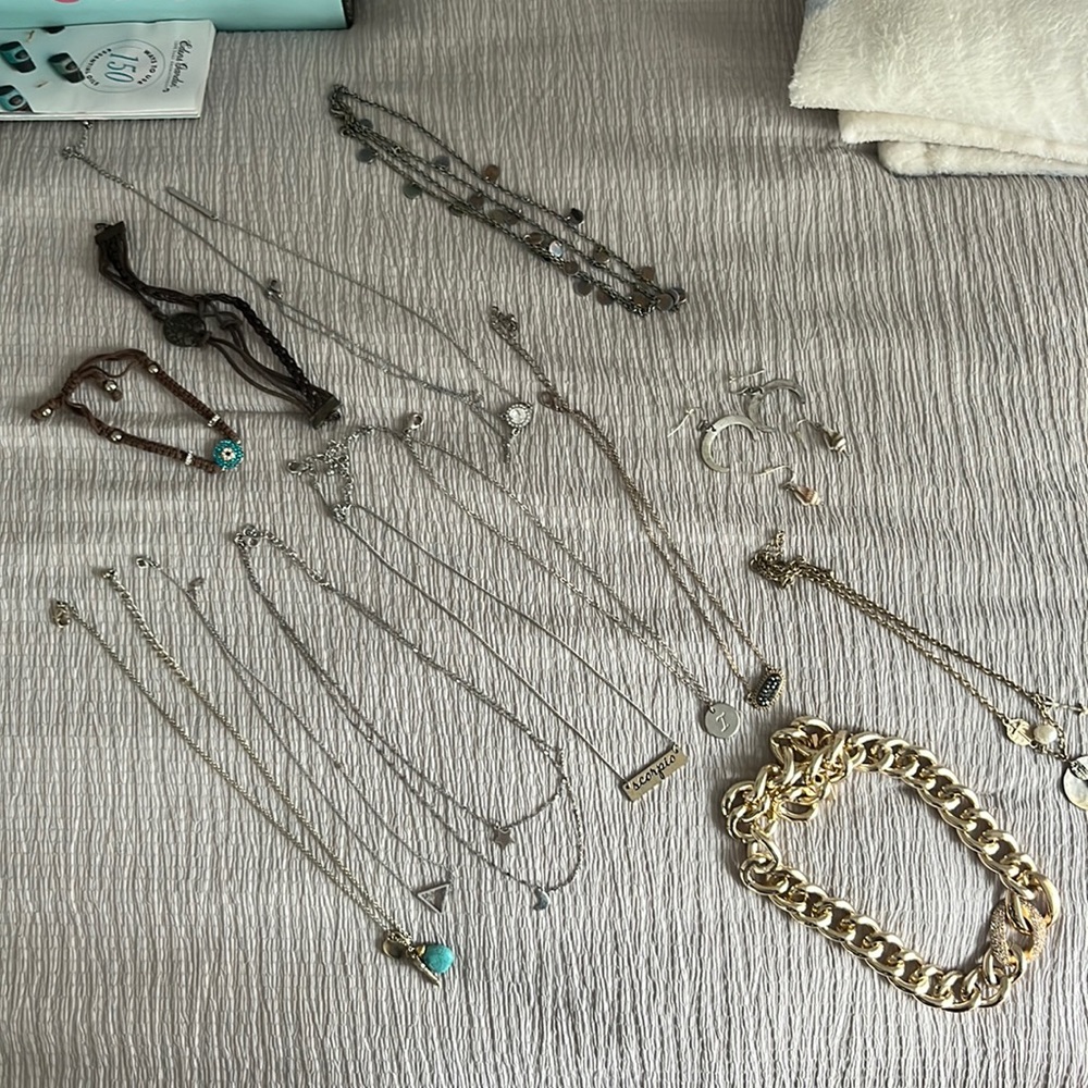 Jewelry Mix - Bracelets, Necklaces, Earrings